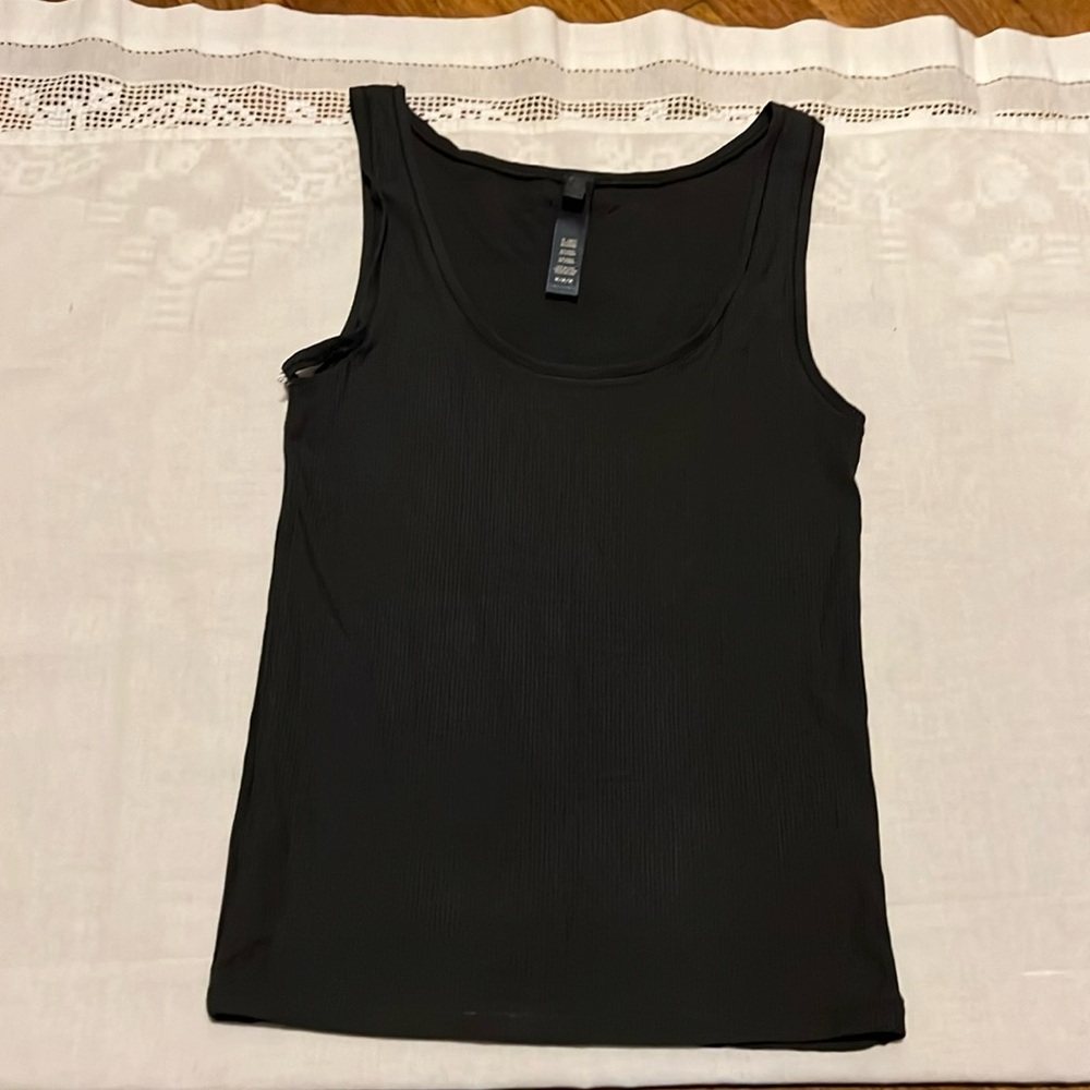 Skims soft lounge tank top